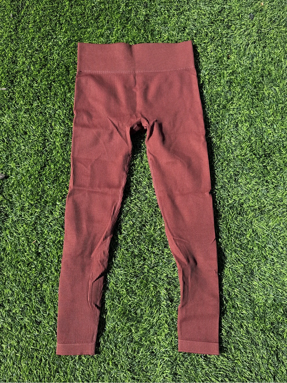 Ribbed High-Waist Leggings - Brown